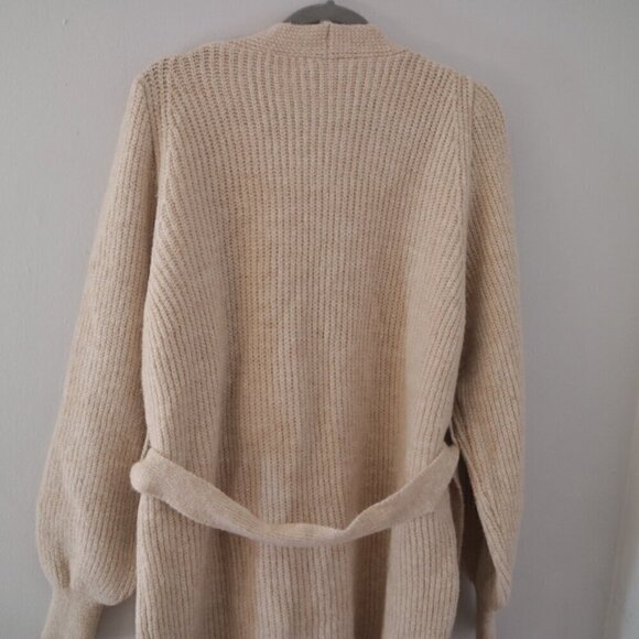 NWT Topshop Stone Beige Chunky Cable Knit Long Cardigan Wool Sweater Size Medium - Picture 10 of 10
